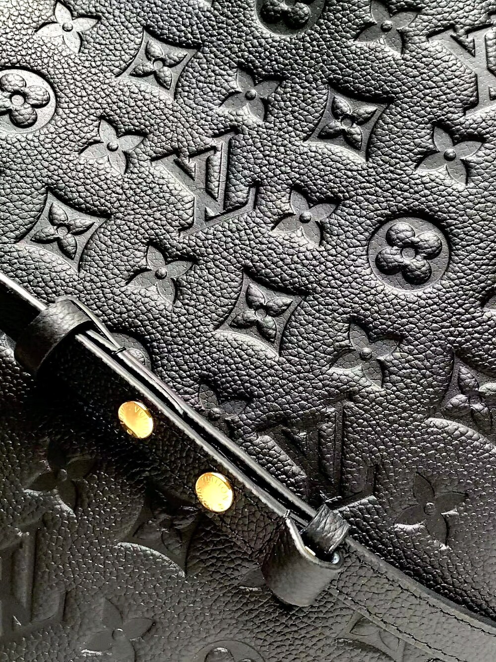 Louis Vuitton Black Monogram Empreinte Neonoe MM Bucket Bag - Picture 6 of 6